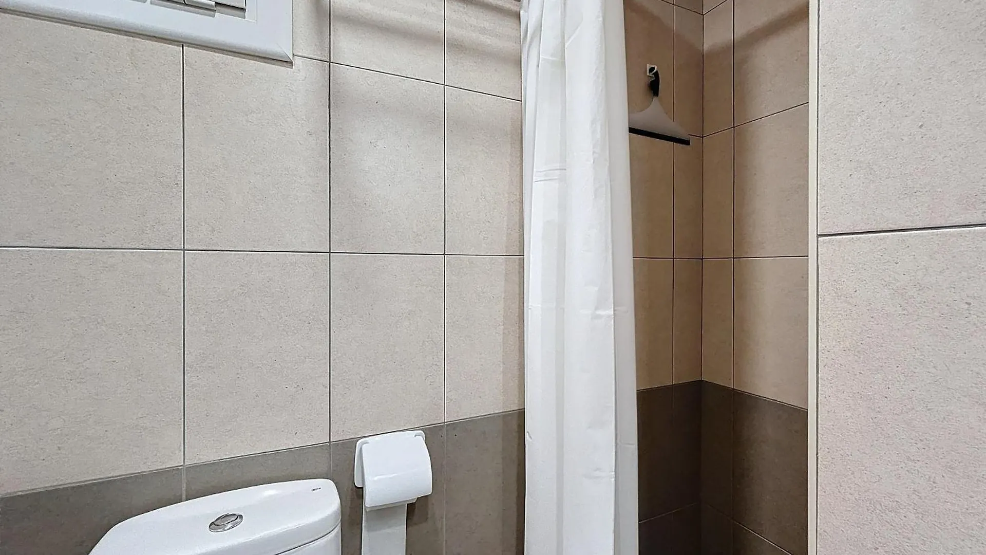 Remendadores Planta Baja 50M De La Playa Rosas Apartamento